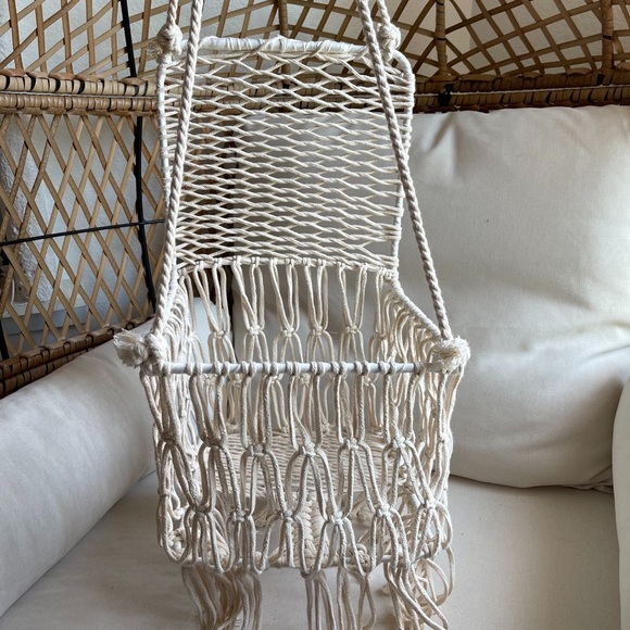 Macrame Baby Swing - Picture 2 of 2